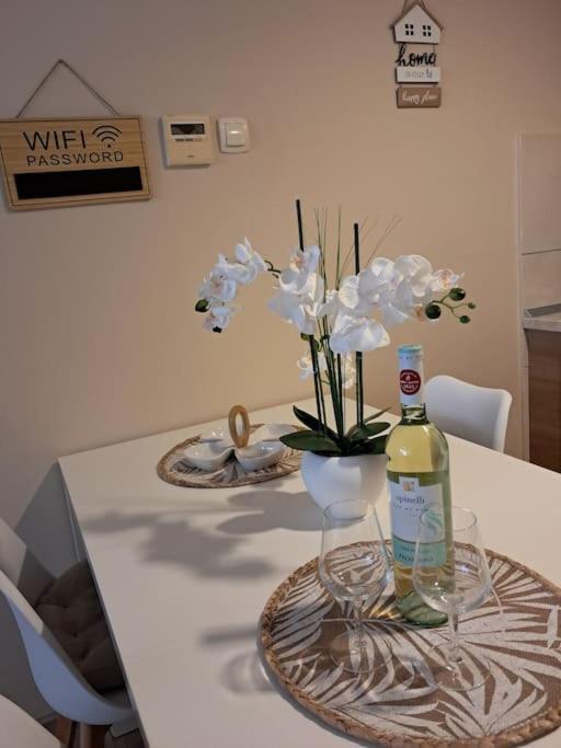 Holiday Home Apartment Budva Exterior foto